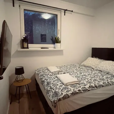 Przytulne Mieszkanie Jarzebinka Apartment Gdansk